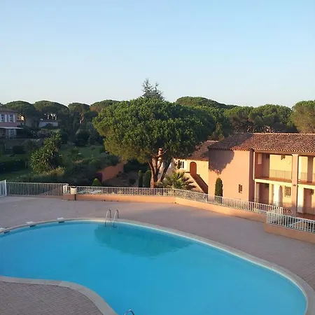 Thalassa Apartment *